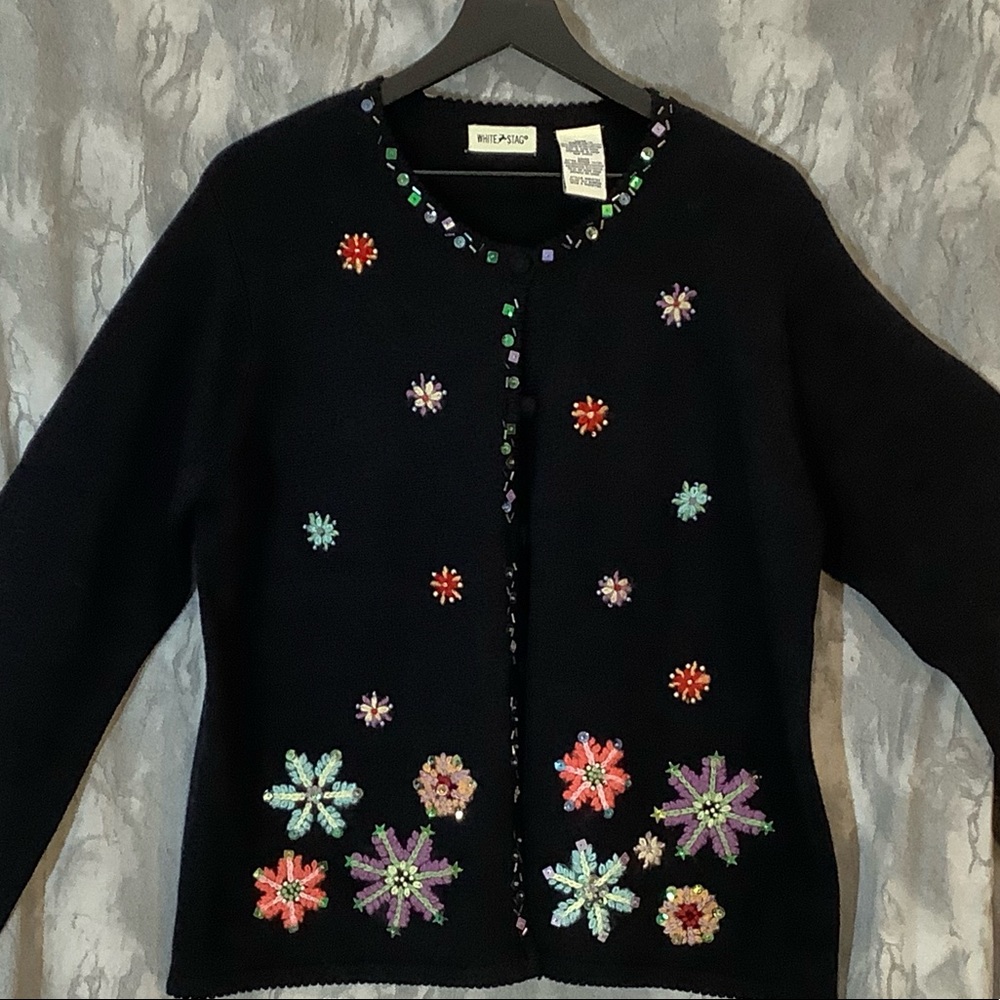 Vintage White Stag Brand Snowflake Embroidered Cardigan Sweater (Black) Size XL